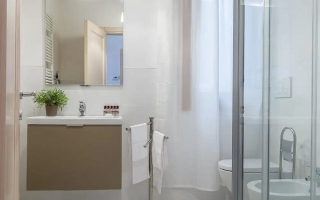 Accademia Charm 3 by Wonderful Italy