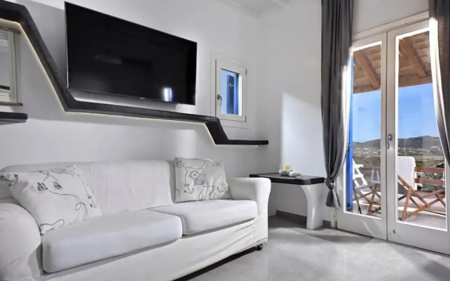 Fulfill your Holiday Dreams at Mikonos