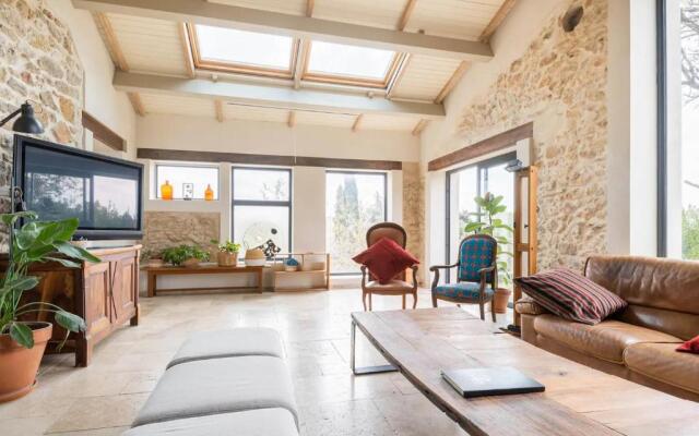 Charming villa in the countryside with swimmingpool