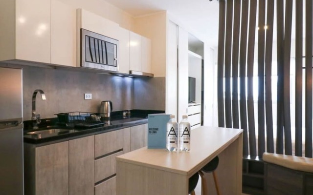 Modern Loft Overlooking Estadio Luis Galdez