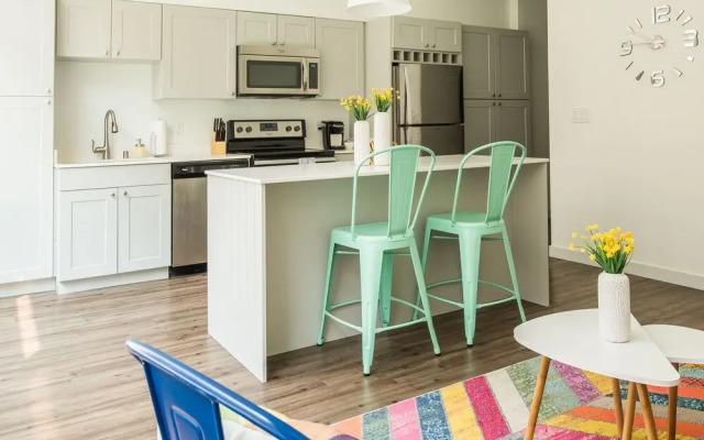 Chic Apartments Across from Riverwalk