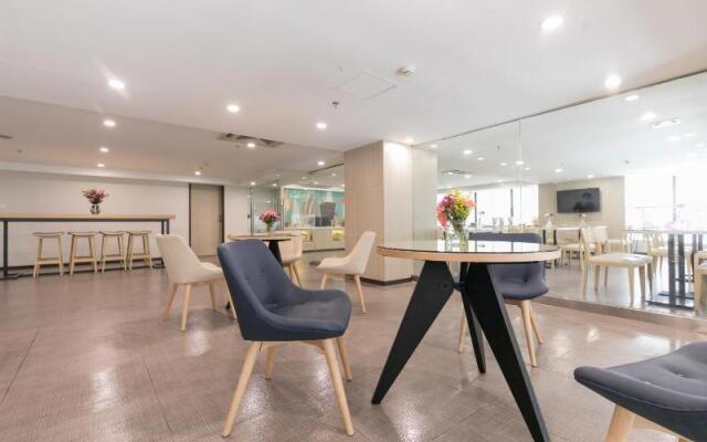 Hanting Hotel (Guangzhou Beijing Rd, Tianzi Pier)