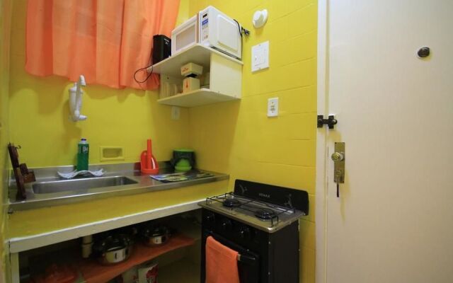 GoHouse - Apartamento Ferreira 311 - Rua Sá Ferreira, Copaca