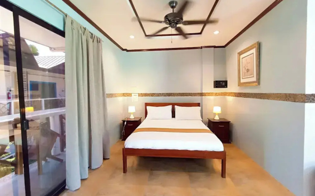 Hotel Oasis Port Barton