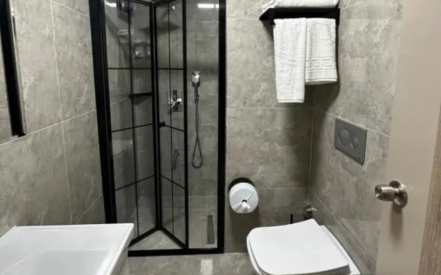 Parla Park Otel