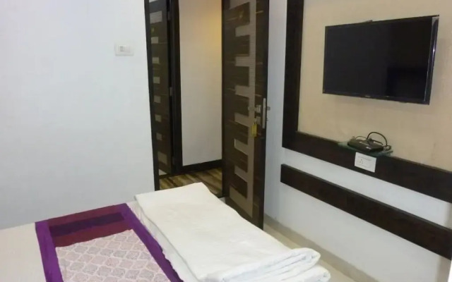 Room Maangta 136 - CST