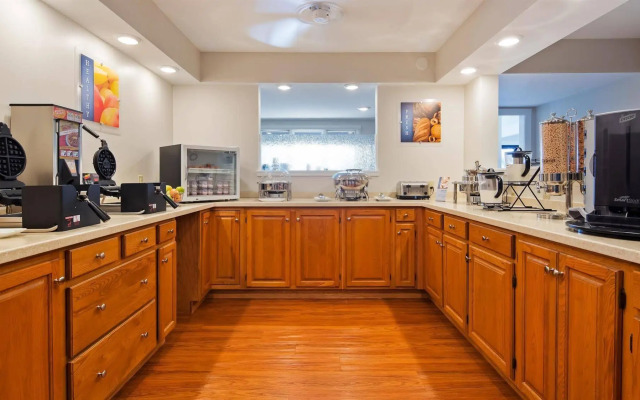 Best Western River Terrace