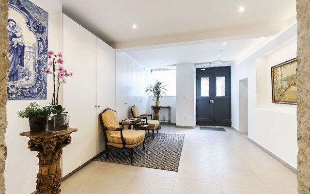 JOIVY Modern classic 1-bed Apt w/ balcony, nearby Avenida da Liberdade