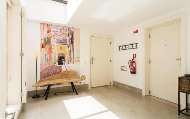 Beautiful 3-Story house in Chiado with a 40m² private terrace