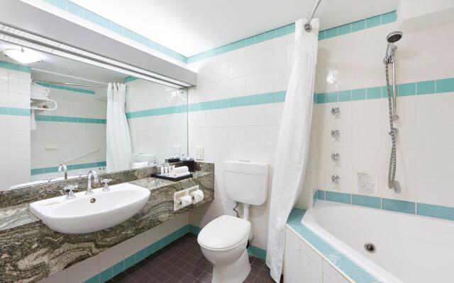 Holiday Inn Parramatta by IHG