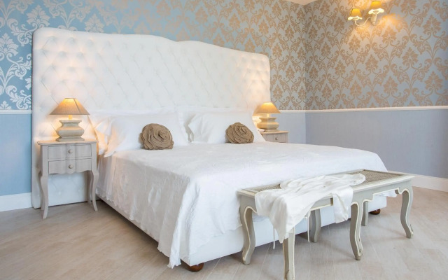 Marina Holiday Resort & Spa