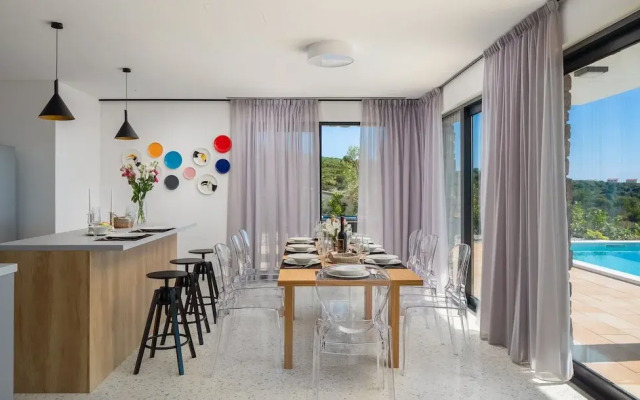 Sun Dance Luxury Villas Resort