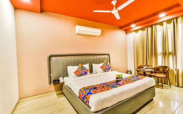 FabHotel Jass Hospitality Sector 43