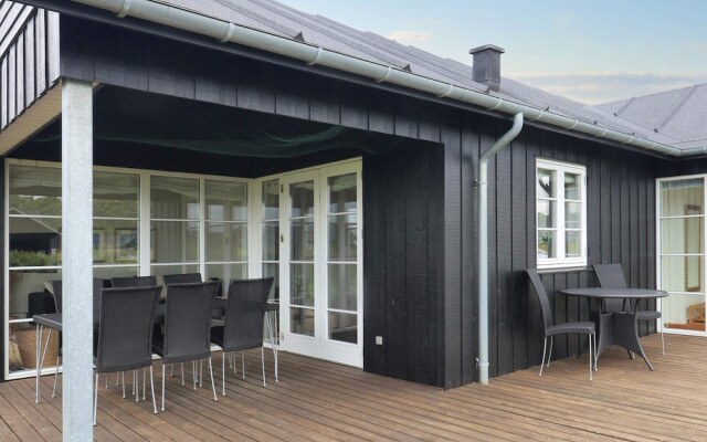 8 Person Holiday Home in Nysted