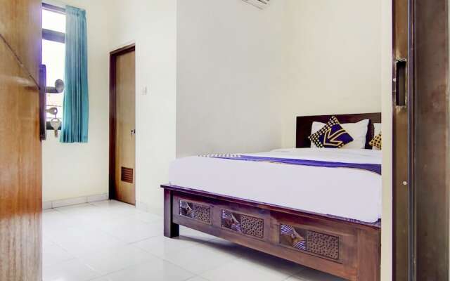 OYO Life 90152 Garuda Bima Residence Syariah