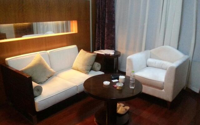 Ramada Plaza Suites Hotel Changzhou
