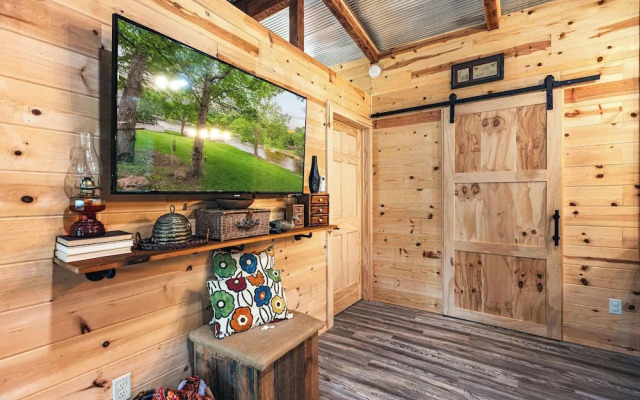 Cozy Cove Cabin The Perfect Ozark Retreat!