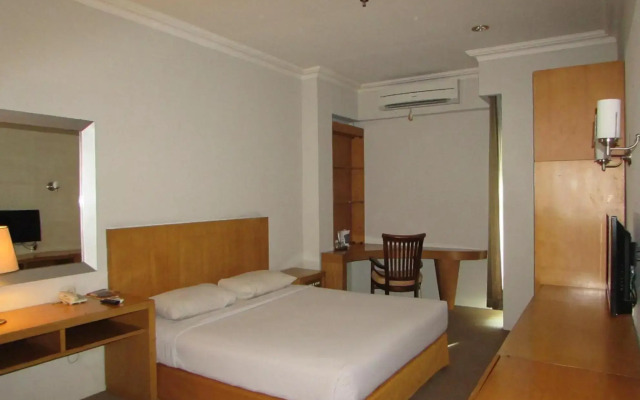 Wisata Hotel Ampera