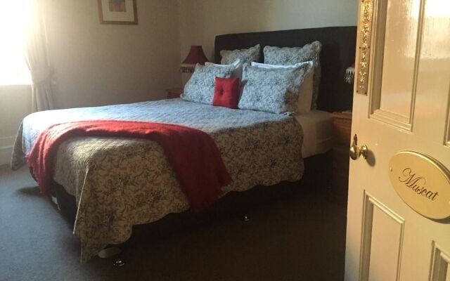 Carlyle House B&B
