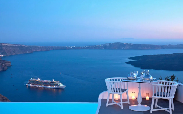 Katikies Chromata Santorini - The Leading Hotels of the World