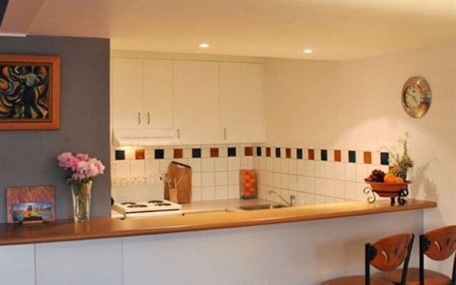 1/33-35 Fletcher lane - A Beautiful Flat