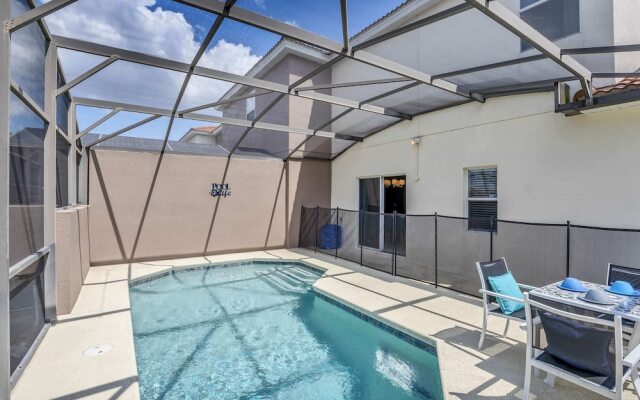 Roomy Town Home, Mickey-themed Bedroom! #4bv550
