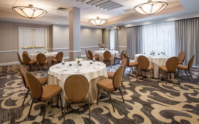 The Roosevelt New Orleans, A Waldorf Astoria Hotel