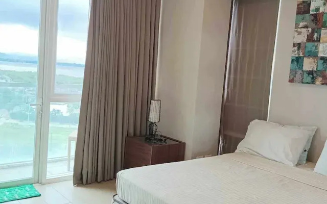 Mactan Newtown Beachfront Condo