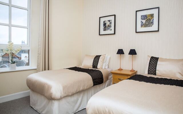 Prestwick Town Center Flat