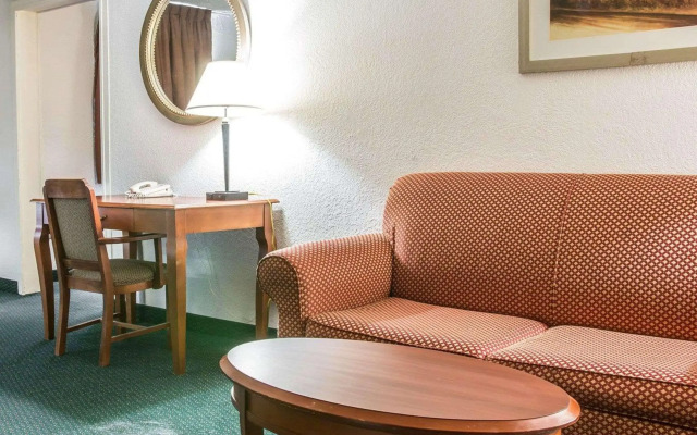 Econo Lodge