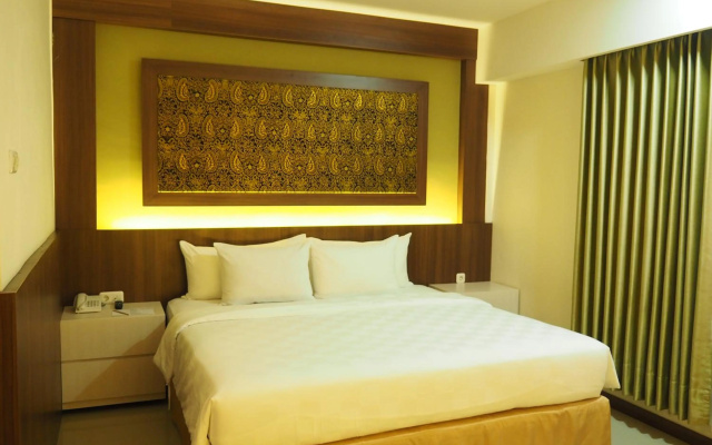 Luminor Hotel Banyuwangi Yos Sudarso by WH