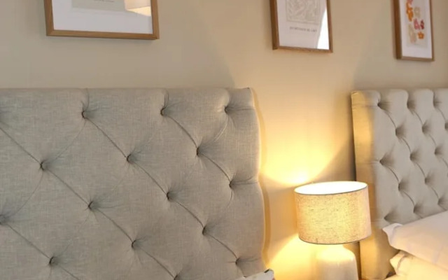 The Waves Coastal Bed and Breakfast