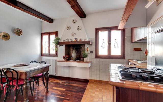 Ca' Badoer East Studio