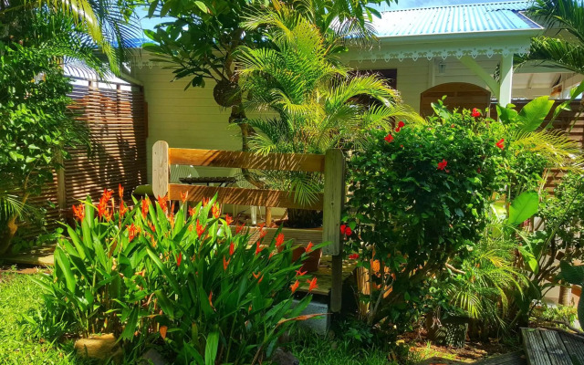 Studio Frangipani dans Villa Fleurs des Iles