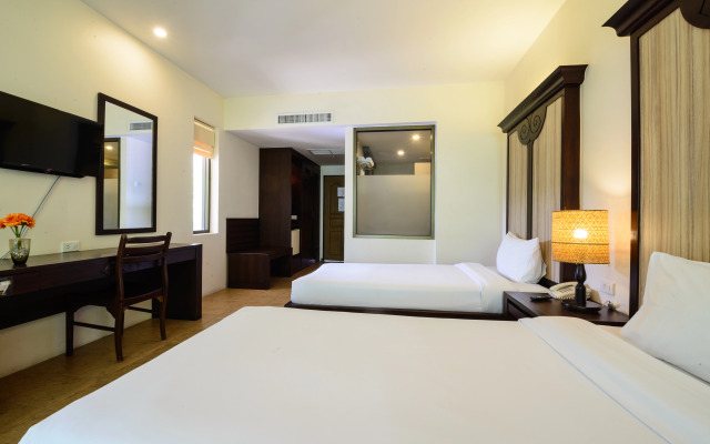 Patong Lodge Hotel