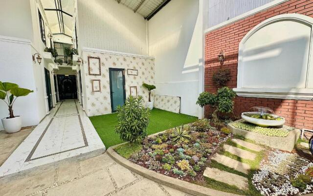 Pegamount Condotel Dalat