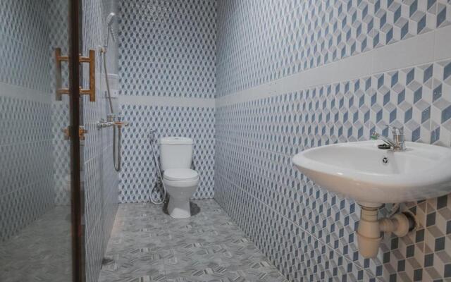 RedDoorz Plus near Istana Maimun Medan