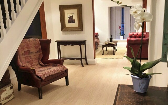 Greys House - A Warm Welcome to the Brecon Beacons