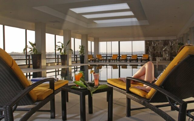 Grand Palace Hotel
