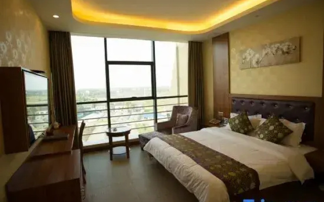 Yiyang Jiu Duan Line Boutique Hotel