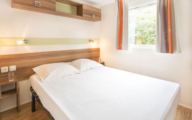 Village Les Abricotiers