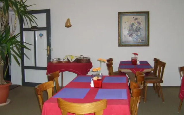 Pension Villa Mercedes