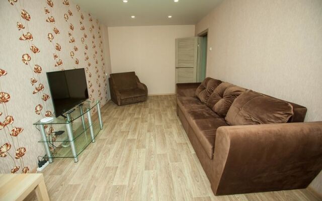 Kvartirnoe byuro IziRent EasyRent na sh. Yuzhnoe, d. 33