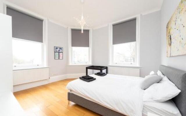 Camden Apartment A/Apartment