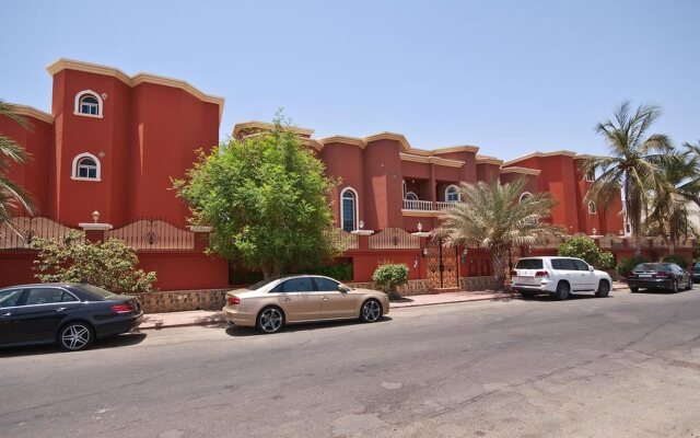 Royal In Villas