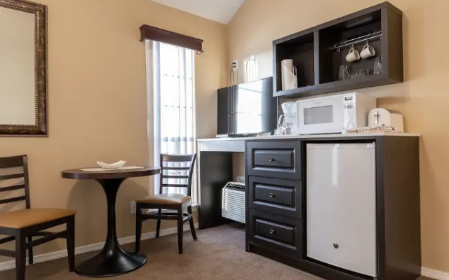 Surrey Townhomes by Capital Vacations