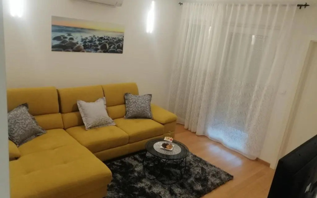 Luxury apartment Queen