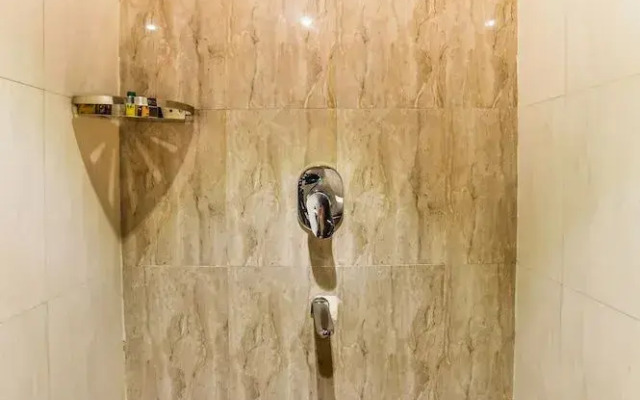 FabExpress Malad Residency