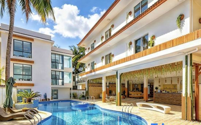 Sanya Yalong Bay Jinglai Resort Courtyard