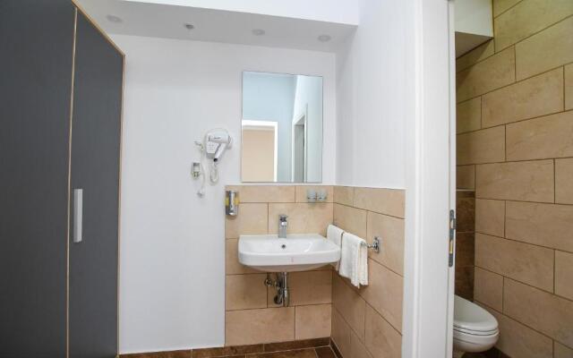 Danubiana Apartments 5